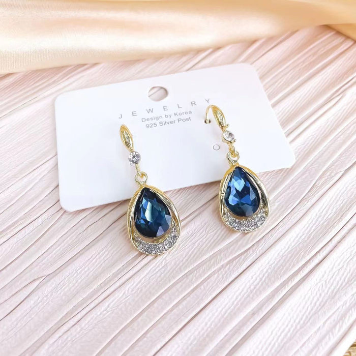 Wholesale New temperament of rhinestone earrings, star studded sparkling geometric earrings