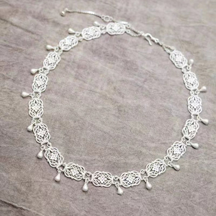 Wholesale Neck chain silver design niche carving black and white water droplet neck chain