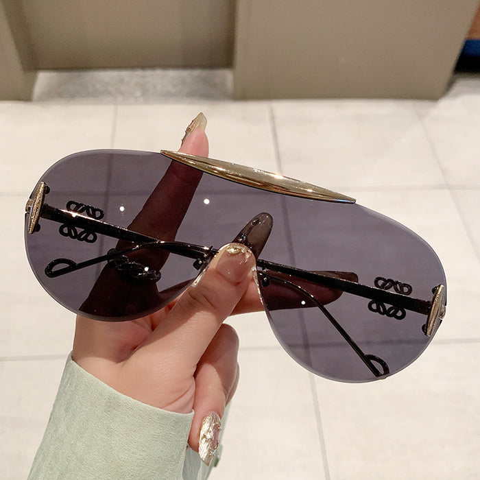 Wholesale Frameless sunglasses, personalized one-piece large frame, fashionable and high-end sunglasses