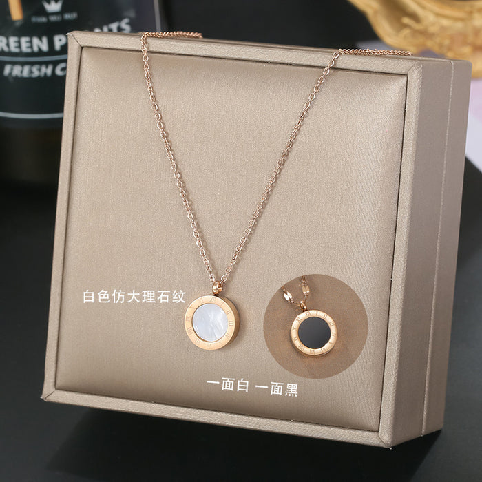 Wholesale Titanium Steel 18k Rose Gold Four Leaf Clover Pendant Necklace JDC-NE-QingY001