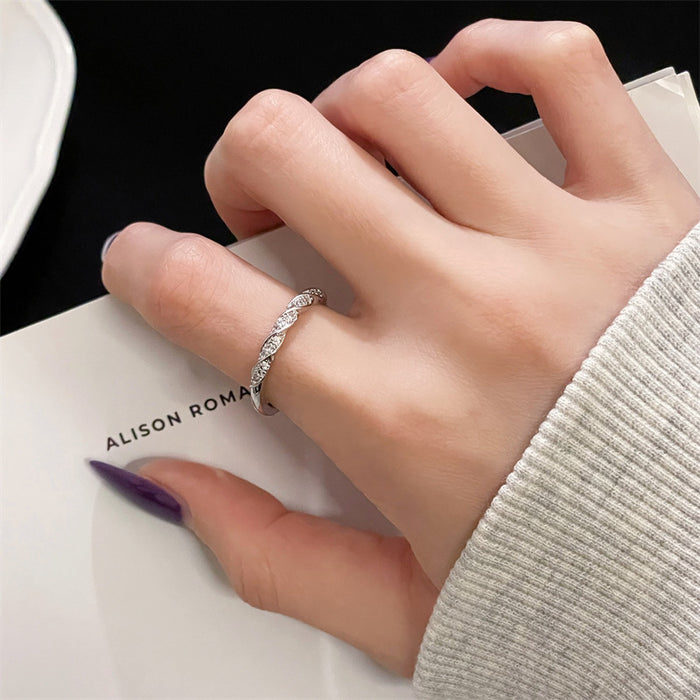 Wholesale Simple and fashionable geometric diamond inlaid zircon open ring, niche, light luxury, high-end, versatile