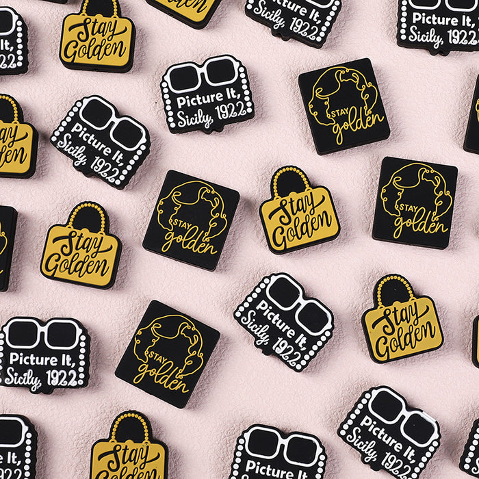 Wholesale 20pcs Alphabet Brand Silicone Beads Cartoon Jewelry Scattered Beads Children DIY Beaded Pen Silicone Bead Accessories