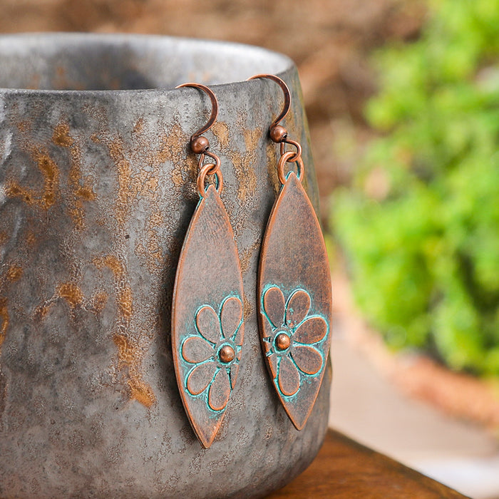 Wholesale Bohemian Tassel Drop Earrings Carved Hollow Geometric Design Fashion Accessory MOQ≥2