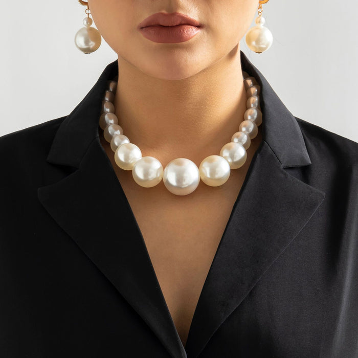 Wholesale Vintage bead chain necklace with imitation pearl and niche design