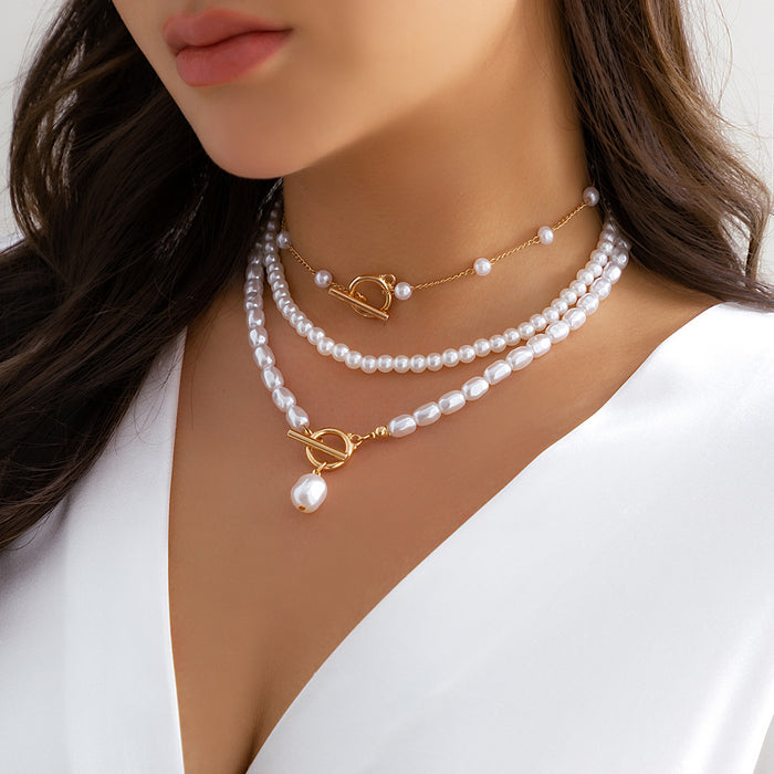 Wholesale Vintage imitation pearl pieced simple necklace with creative temperament, round bead chain layered necklace accessory