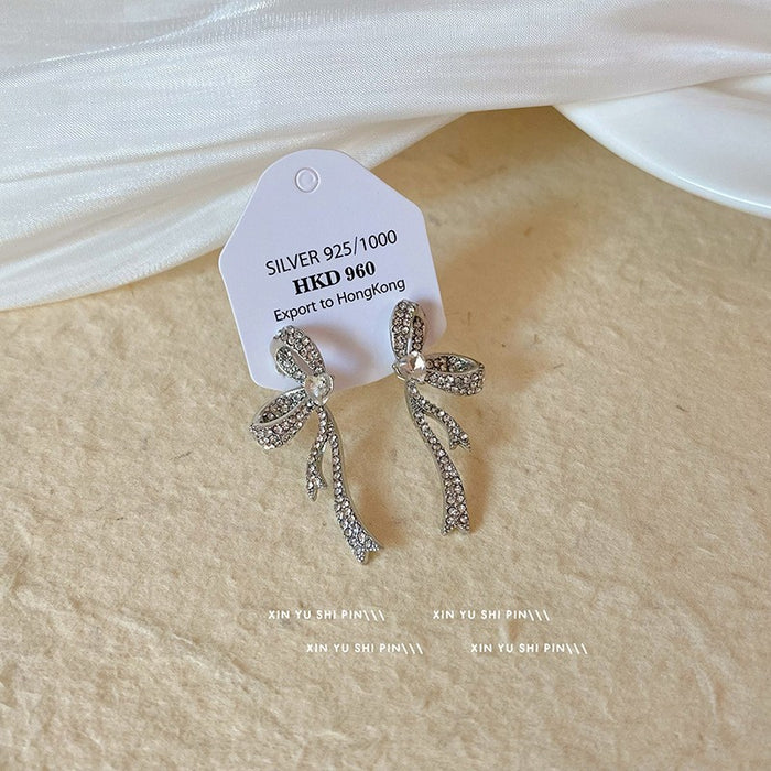 Wholesale Butterfly earrings, light luxury without ear holes and earrings