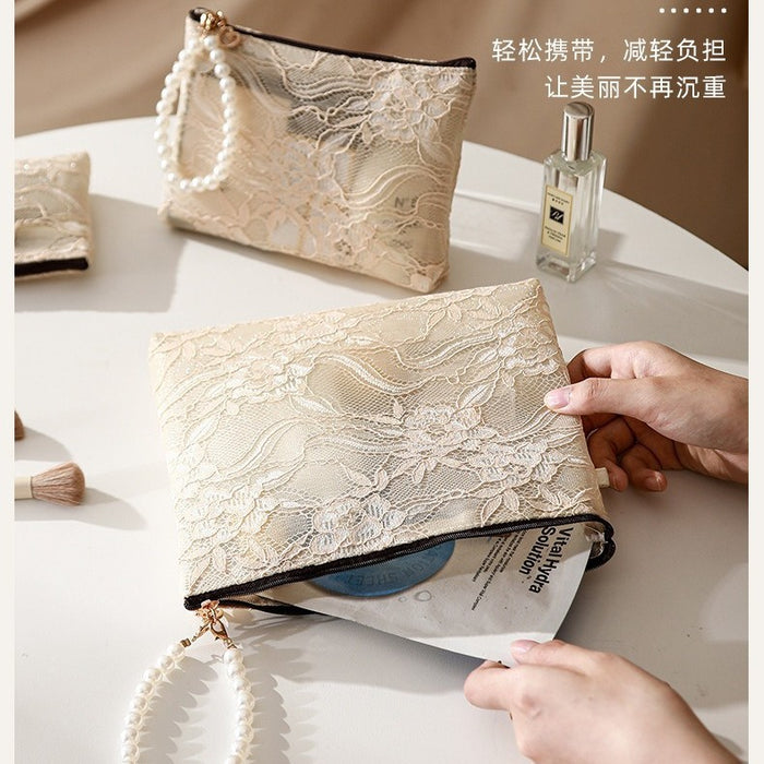 Wholesale Lace Design Makeup Bag Fashion Accessory For Travel Gift And Boutique Resale