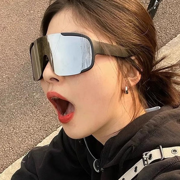 Wholesale Mountaineering and cycling glasses, personalized one-piece large frame goggles, windproof and sunscreen sunglasses