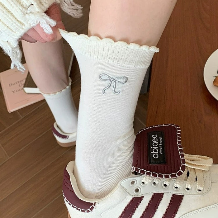 Wholesale Grey lace bow socks, pure cotton mid tube socks, slimming and stacking socks