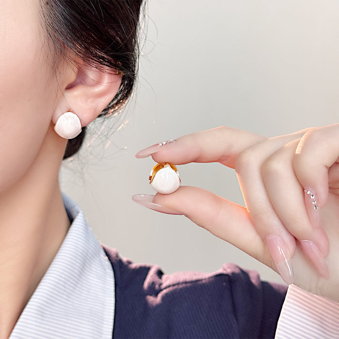 Wholesale Alloy earrings semi-circular drip oil fashionable ear buckle earrings