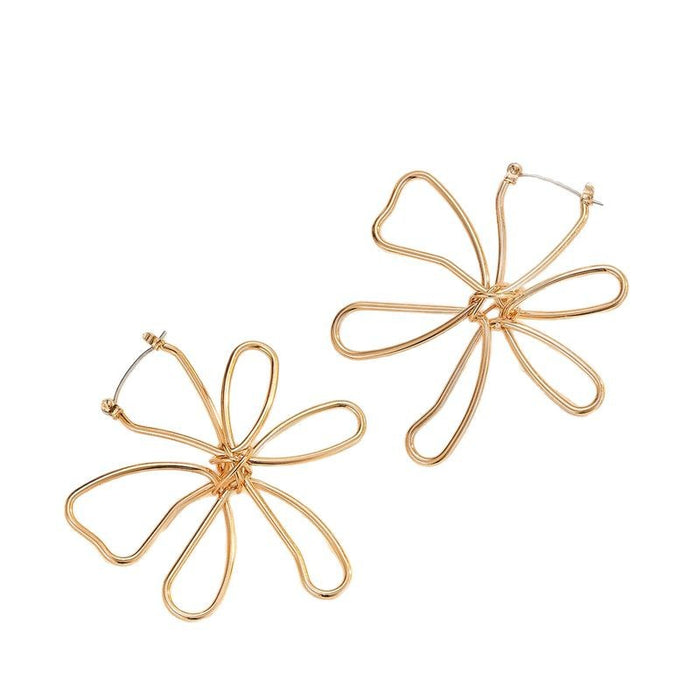 Wholesale metal line winding hollow flower earrings exaggerated personality design sense earrings