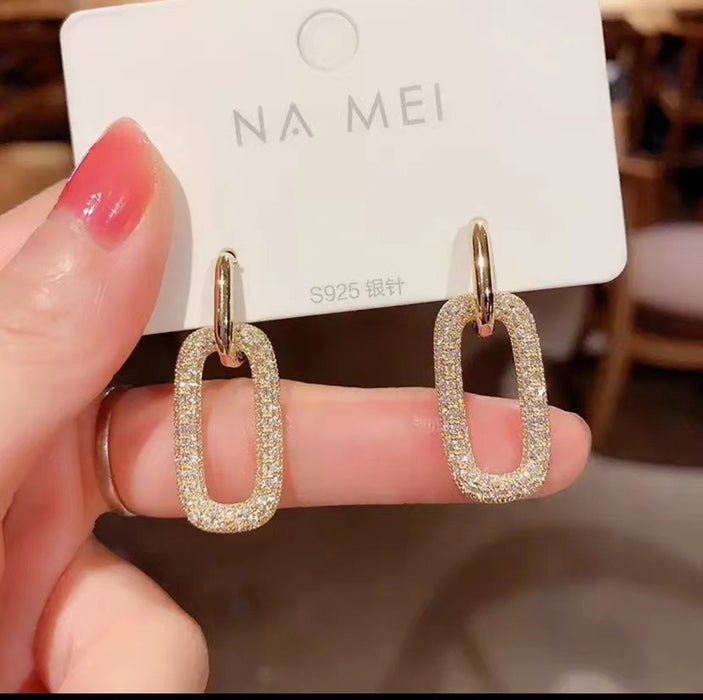 Wholesale S925 Silver Needle Earrings Women's Fashion Earrings