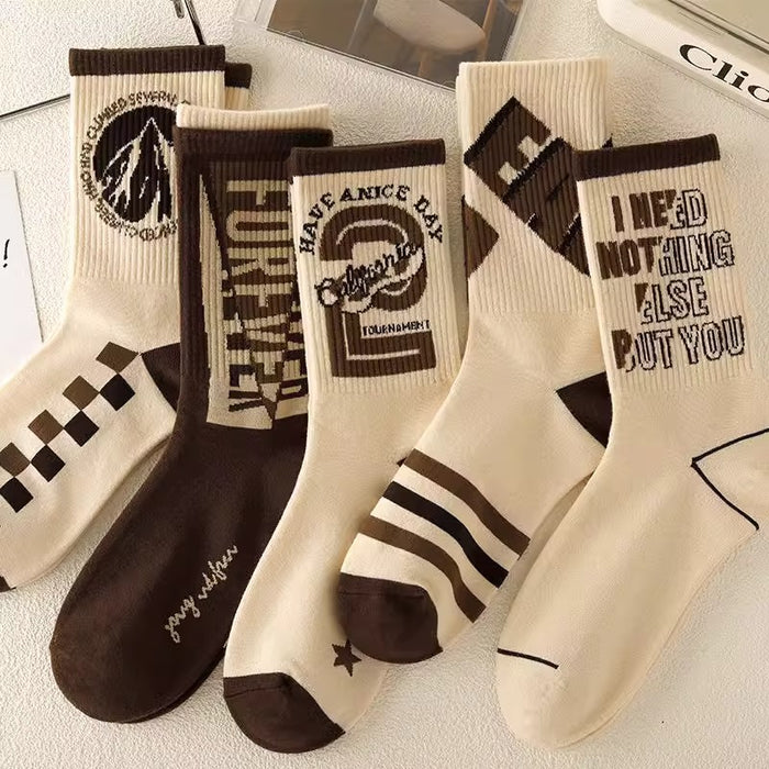 Wholesale socks men's autumn and winter long socks fashionable all-match retro student Sports Basketball cotton socks