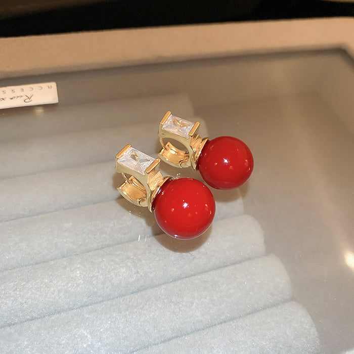 Wholesale Silver needle zircon round artificial pearl earrings high-end luxury retro earrings unique French design earrings