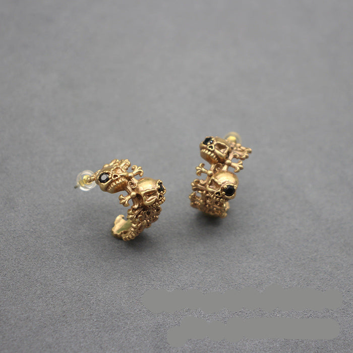 Wholesale   Earrings C- shaped Skull Earrings Copper Set Zircon Earrings