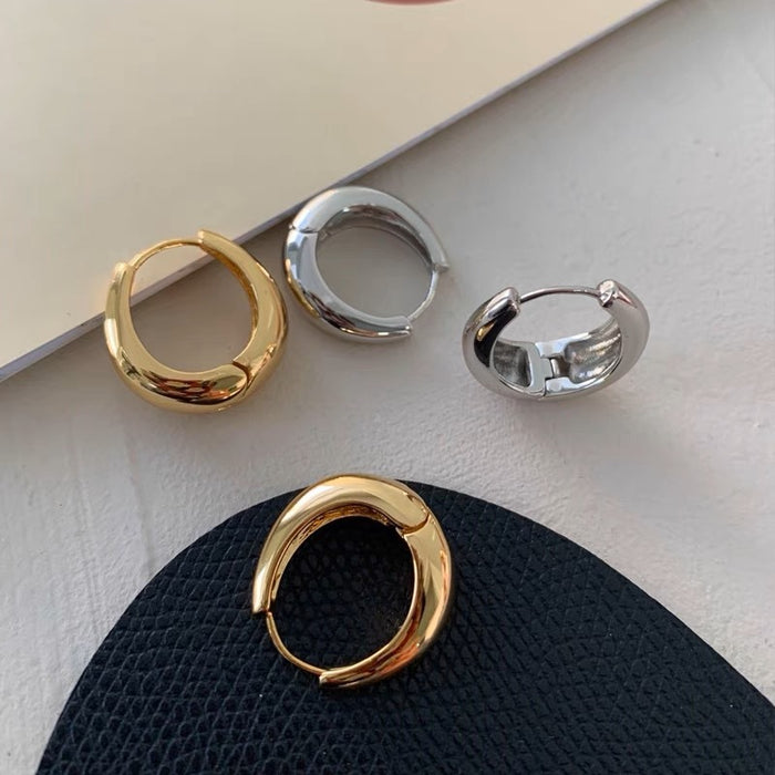 Wholesale Metal circle earrings earrings titanium steel fashionable retro earrings