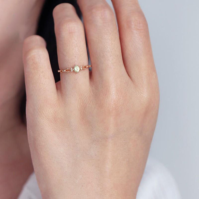 Wholesale Olivine ring hollowed out zircon adjustable ring gold plating niche design