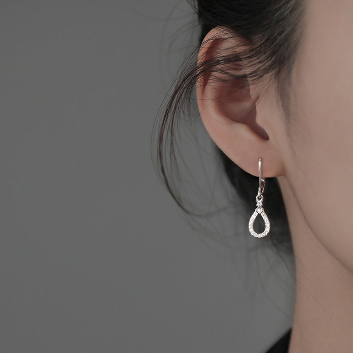 Wholesale Geometric ear buckle, light luxury, niche high-end, hollowed out design, ear ring, fashionable zircon earrings