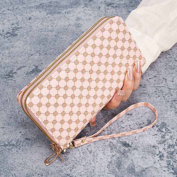 Wholesale Modern Geometric Design Multifunctional Wallet Clutch Bag in Black PVC for Everyday Use and Phone Accessory