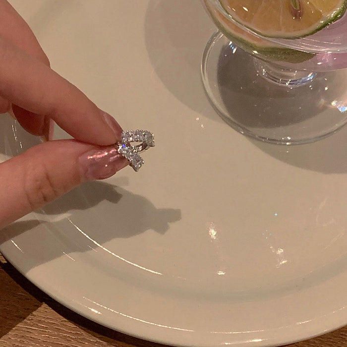 Wholesale Zircon earrings, high-end ear loops, versatile ear buckles, niche designs, earrings, and earrings