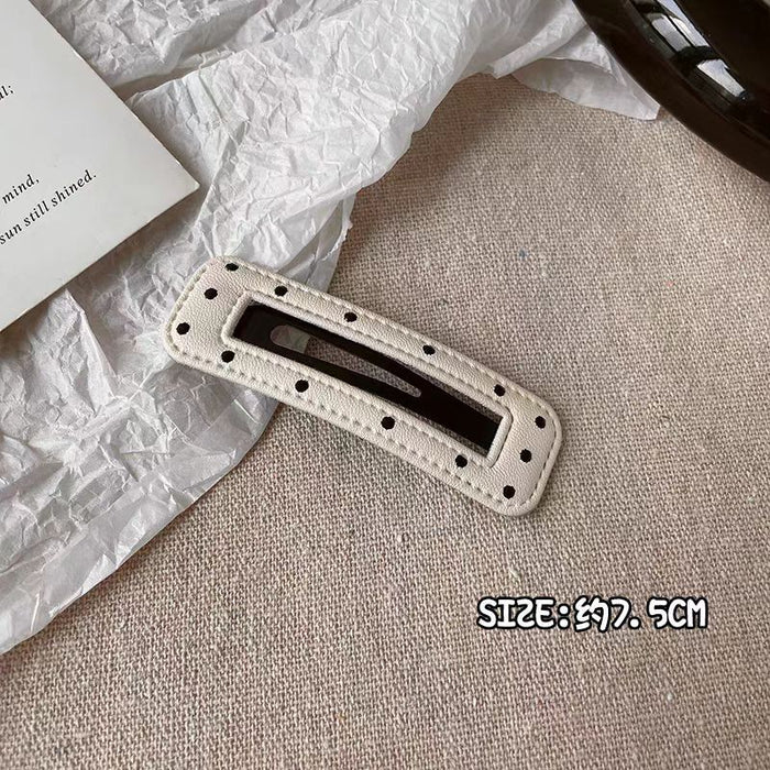 Wholesale Versatile Sparkling Bead Simple Love Pendant Sparkling Versatile Peach Heart Necklace Clavicle Chain Wholesale