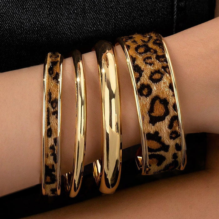 Wholesale Cool leopard bracelet smooth stacked bracelet