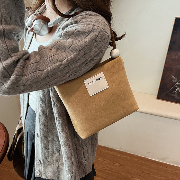 Wholesale Premium suede shoulder bag for women's casual and versatile commuting crossbody bucket bag