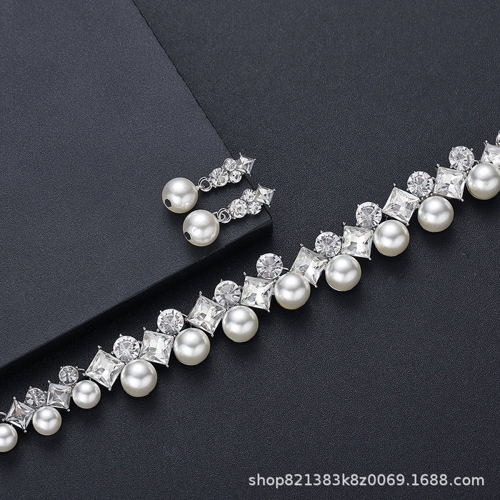 Wholesale Pearl and gemstone necklace earring set