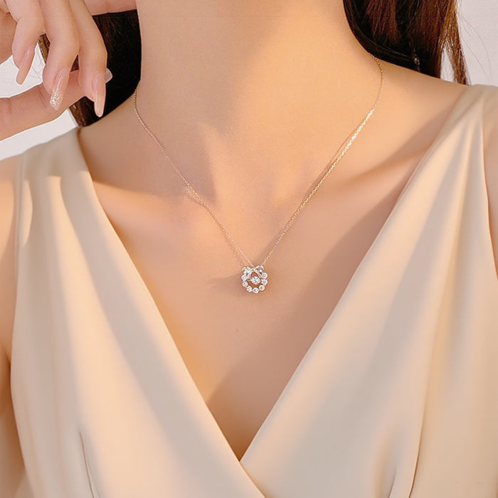 Wholesale 2pcs Luxury Versatile Heart Clavicle Chain