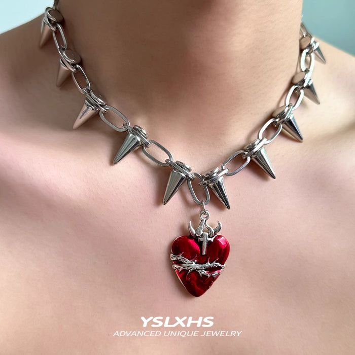 Wholesale Imprisoned Love Rivet Punk Necklace Hip Hop Street Men's and Women's Clavicle Chain