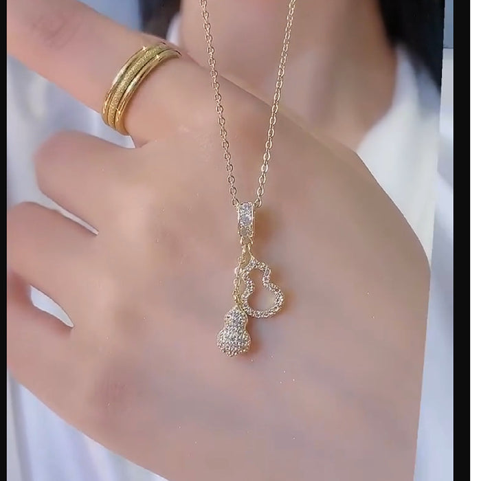 Wholesale Necklace tassel temperament pendant accessories, niche new fashion collarbone chain