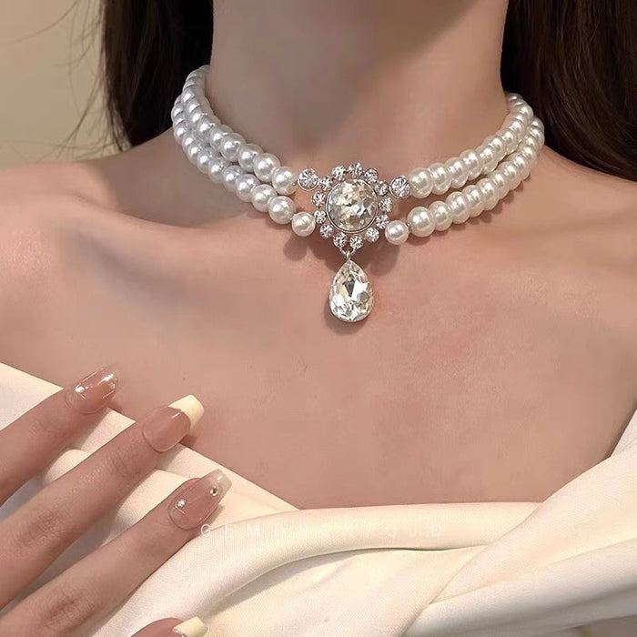 Wholesale Design simple pearl pendant necklace, light luxury, fashionable and high-end, versatile collarbone chain accessory