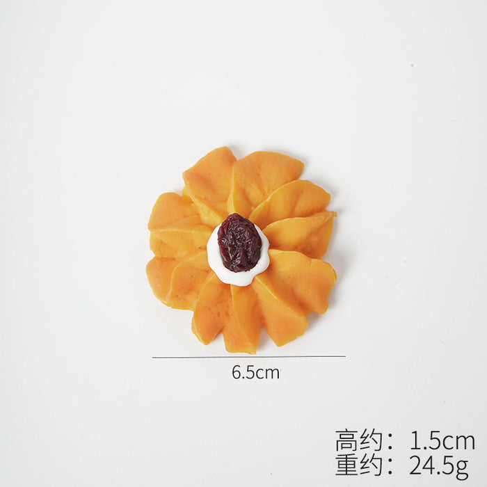 Wholesale Chic PVC Simulated Cookie Pendant Fun Dessert Shaped Ornament Decorative Gift Accessory MOQ≥5