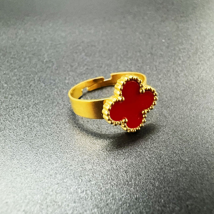 Wholesale Titanium steel clover ring plated with genuine gold