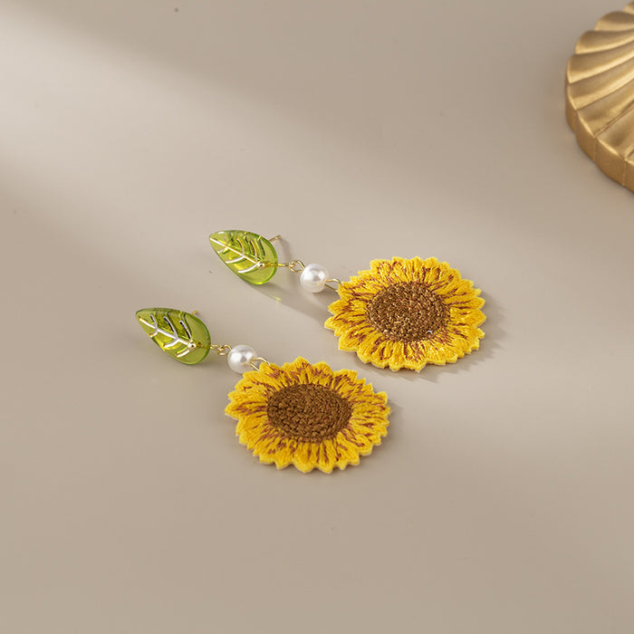 Wholesale Niche fabric earrings with artistic temperament, ear clips without ear holes