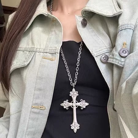 Wholesale Designer Silver Pendant Necklace