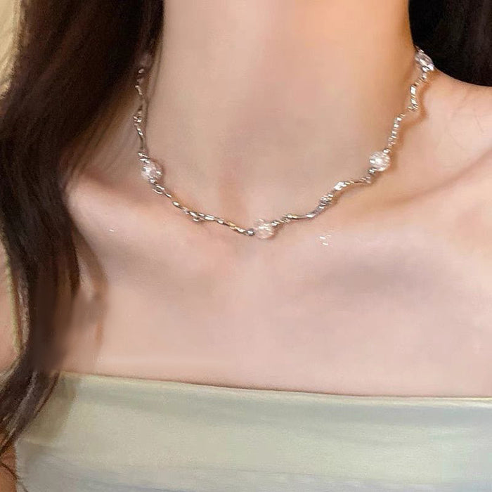 Wholesale Necklace hot girl style personalized clavicle chain high-end snake necklace