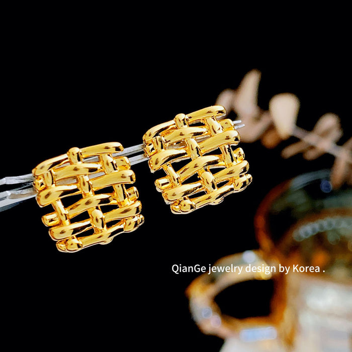 Wholesale Metal woven irregular square earrings for women s925 silver needle design earrings