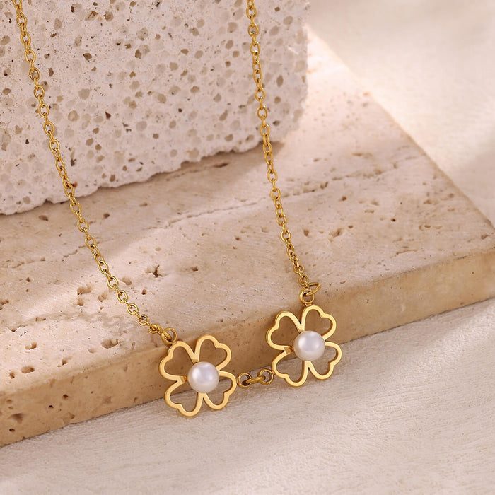 Wholesale Four-Leaf Clover Necklace, Stainless Steel Chain, Elegant Women' s Jewelryw