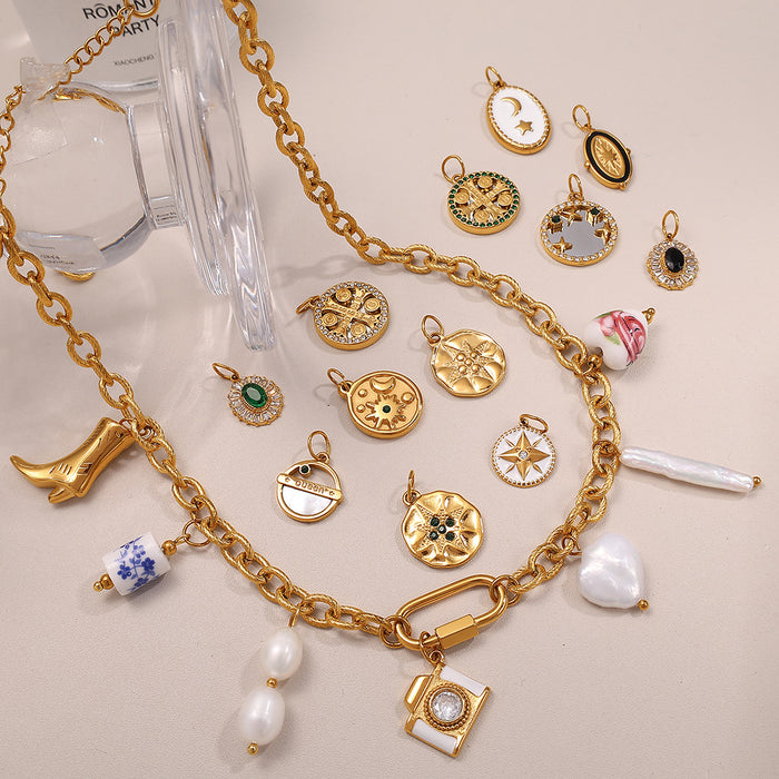 Wholesale  Pendant Accessories Inlaid Rhinestone All-match Pendant Inlaid Glass Stone Round Pendant Necklace