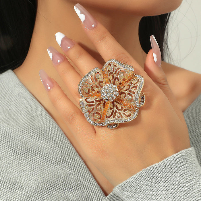 Wholesale Fashionable exaggerated opening noble temperament retro hollow diamond inlaid ring