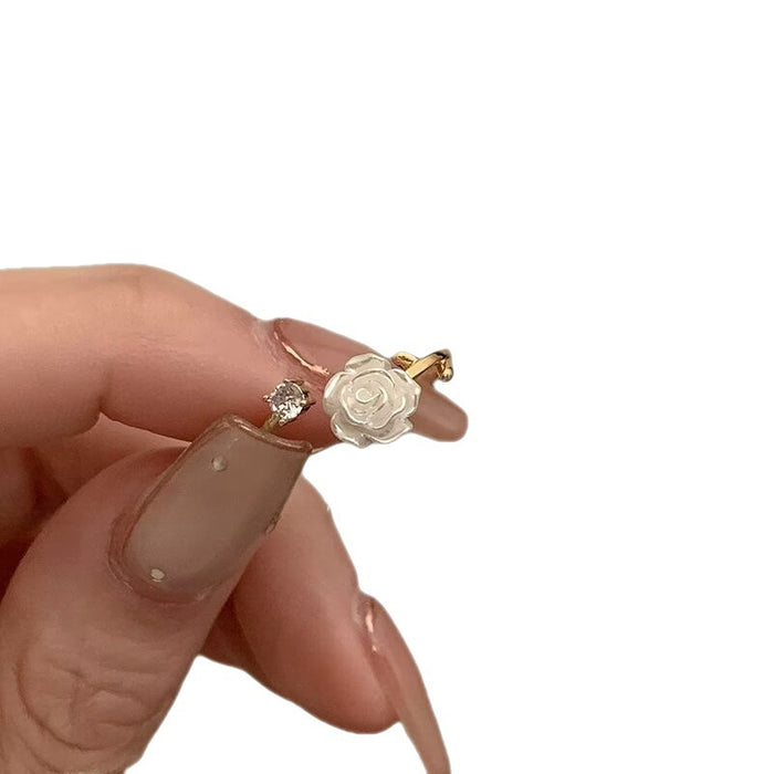 Wholesale Thorn Mountain Camellia Open Ring Personalized Rose Blossoms Adjustable Pair Ring