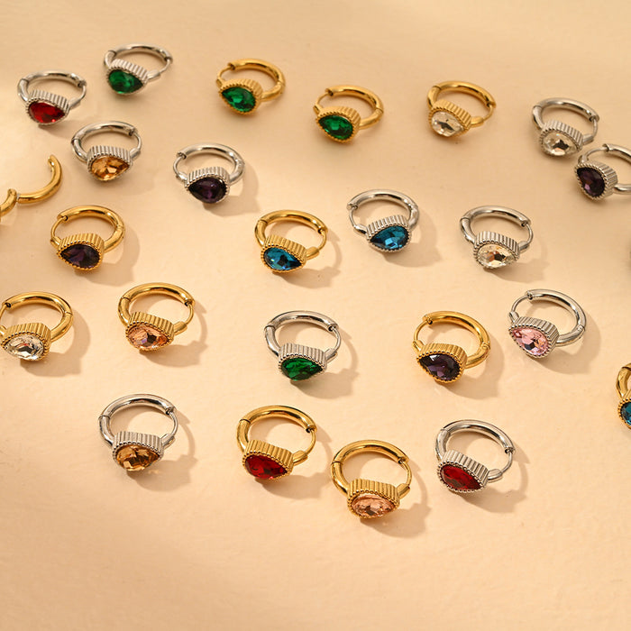 Wholesale Stainless steel heart-shaped earrings with niche temperament, fashionable personality, light luxury, heart studded diamond earrings wholesale