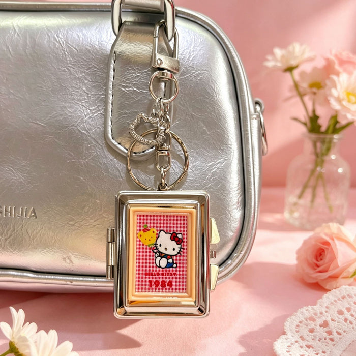 Wholesale Cartoon Cosmetic Mirror Keychain Double-Sided with Chain Zinc Alloy Bag Charm