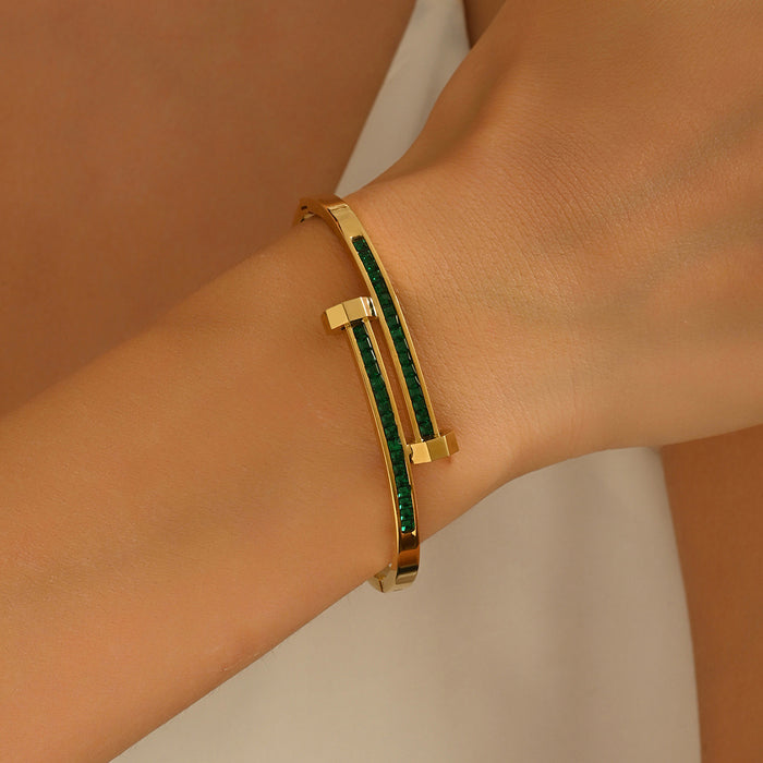 Wholesale Trendy Titanium Steel Bracelet With Zircon Studs Four Leaf Clover Starry Design