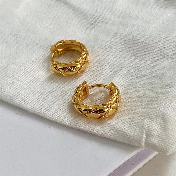 Wholesale Retro metal rhombus wave CEL earrings