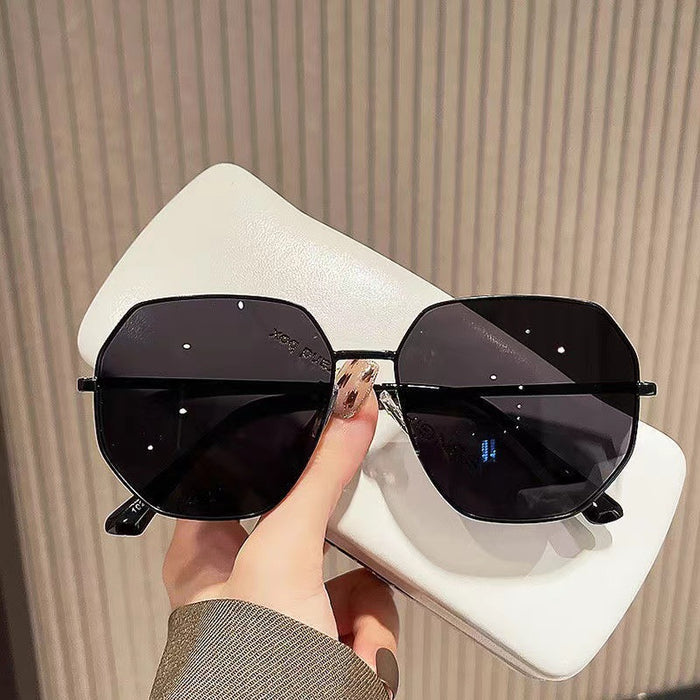 Wholesale Transparent versatile sunglasses, polygonal metal driving sunglasses, seaside travel glasses