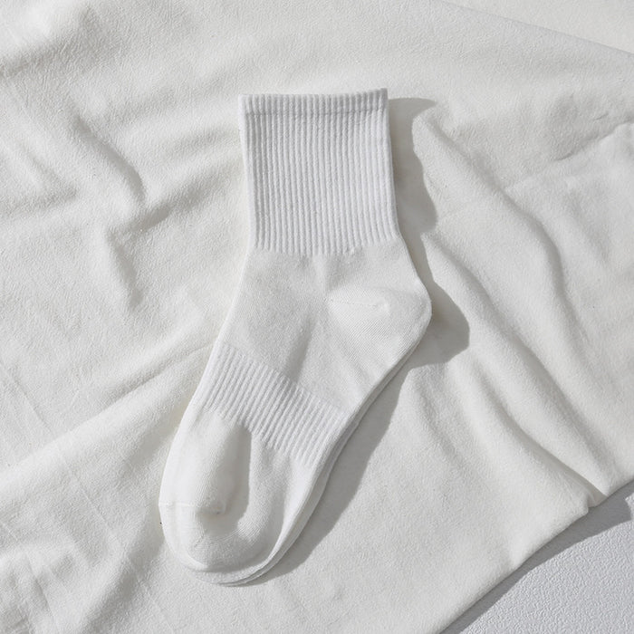 Wholesale Mid length solid color cotton socks versatile basketball sports shallow mouth design short socks