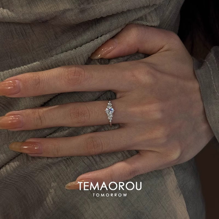 Wholesale Cool and Sparkling Diamond Silver Ring for Women,  Gentle Elegant,  Open Diamond Ring,  Index Finger Ring,  Accessible Luxury,  High-End Ring Pair