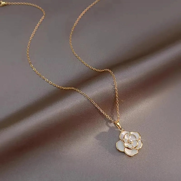 Wholesale Copper Camellia Necklace Women's New Bead Pendant Clavicle Chain